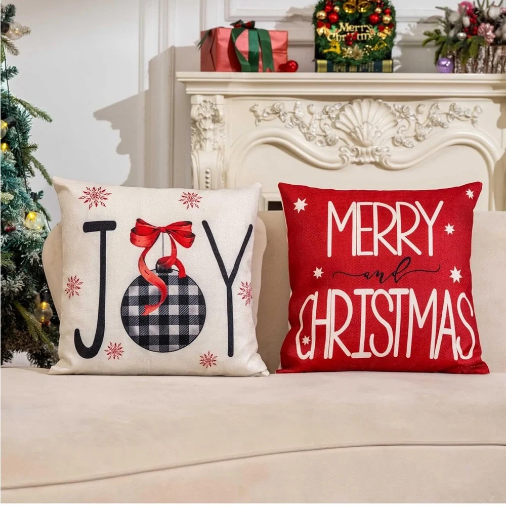 🎄NEW Set of 4 Pillow Covers Holiday Christmas “Joy to the World“ Xmas 18 x 18”
